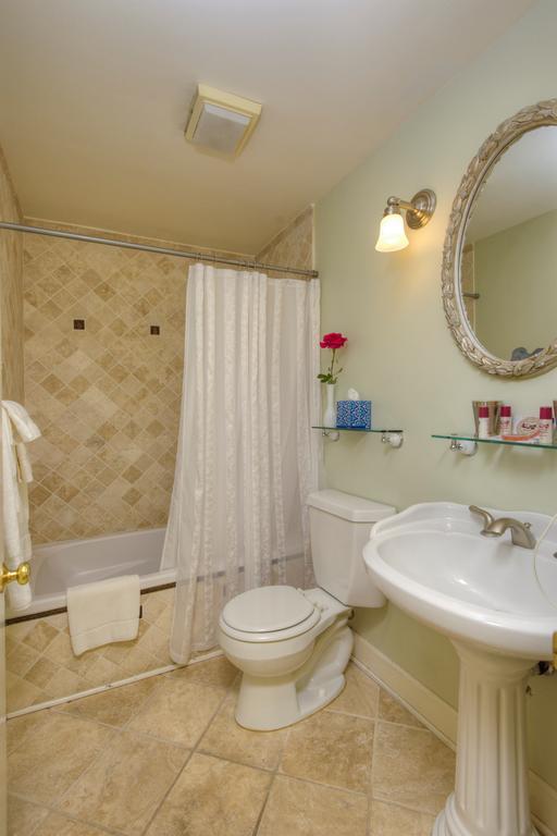 Bed and Breakfast The Pink Mansion Calistoga Pokoj fotografie